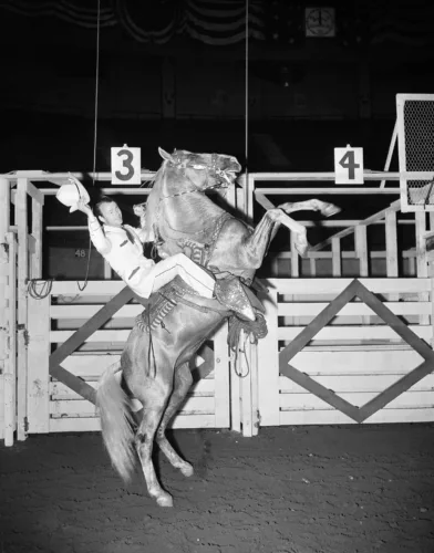 Roy Rogers, 1942